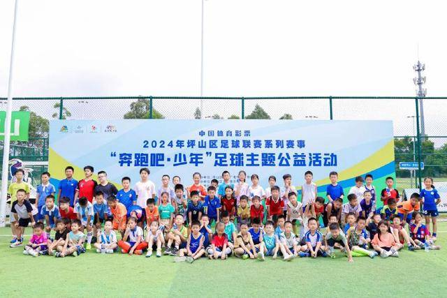 76人夏季动态：詹姆斯的决策影响多队，马克西专注训练备战